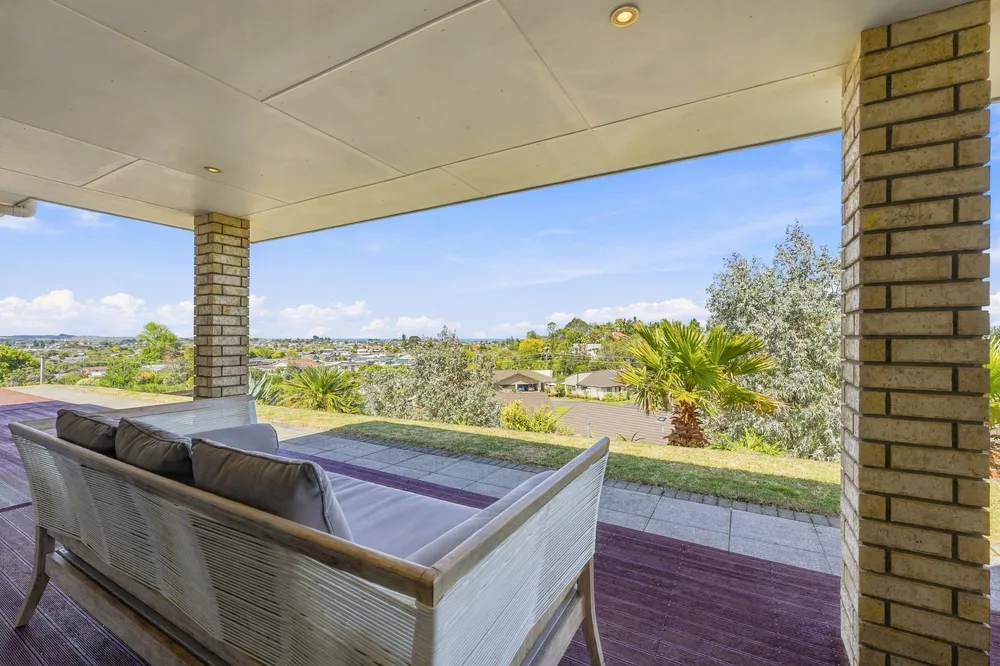 Photos of 4a Caversham Road