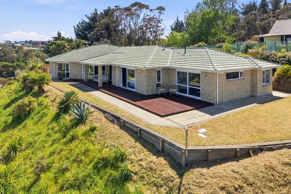 Photos of 4a Caversham Road