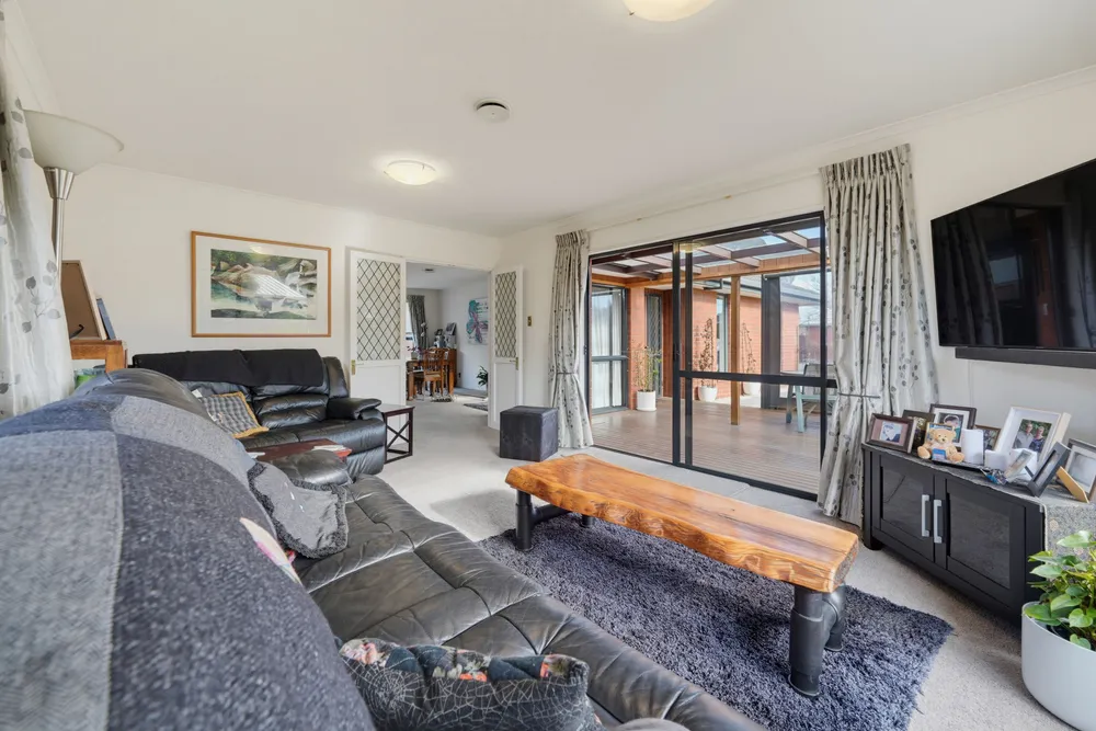 Photos of 33 Peebles Drive