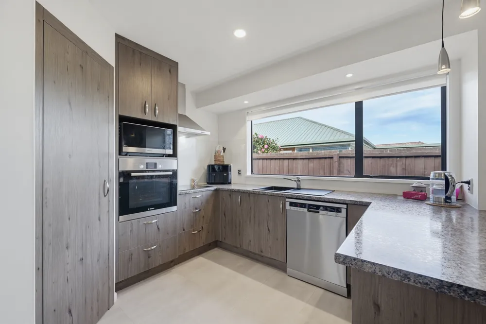 Photos of 33 Peebles Drive