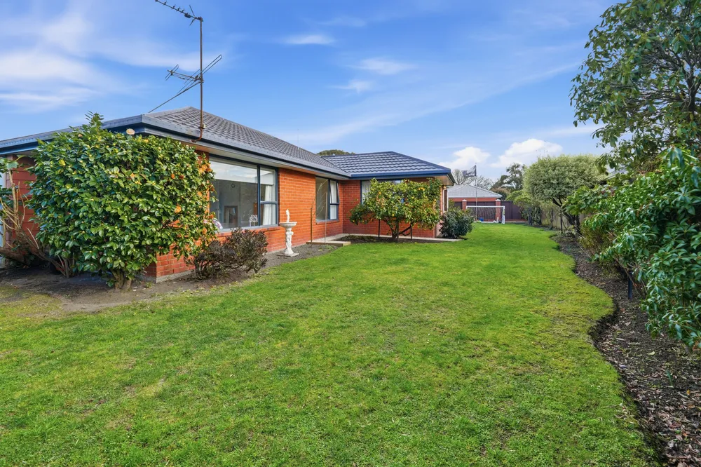 Photos of 33 Peebles Drive