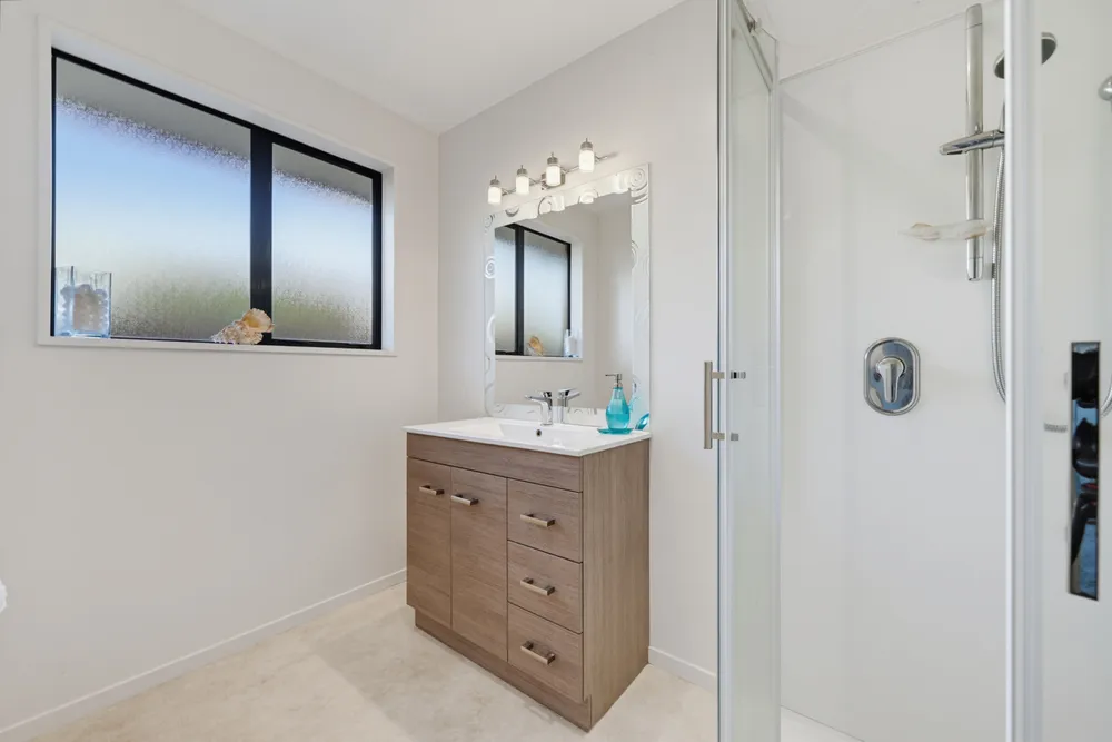 Photos of 33 Peebles Drive