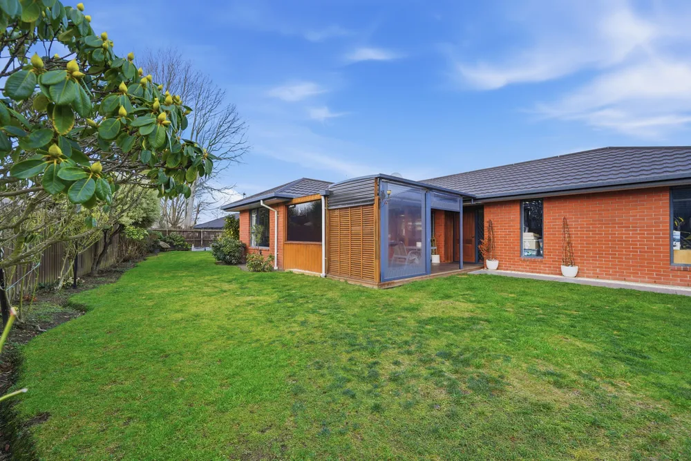 Photos of 33 Peebles Drive