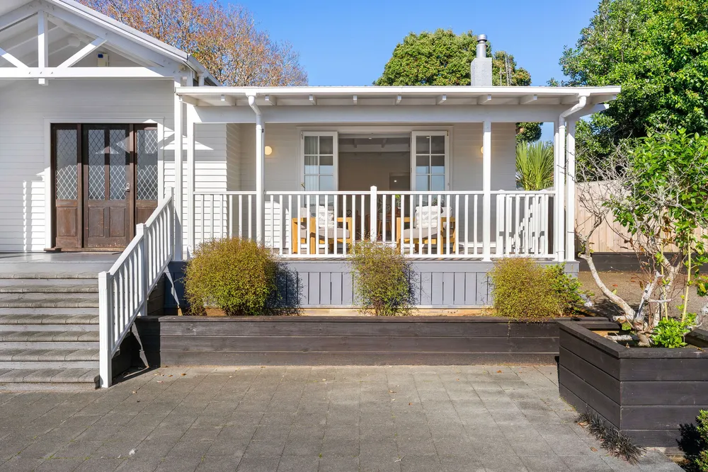 Photos of 91 Wharf Road