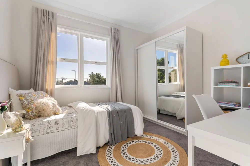 Photos of 91 Wharf Road