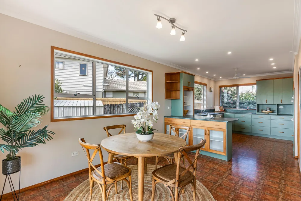 Photos of 42 Puriri Road