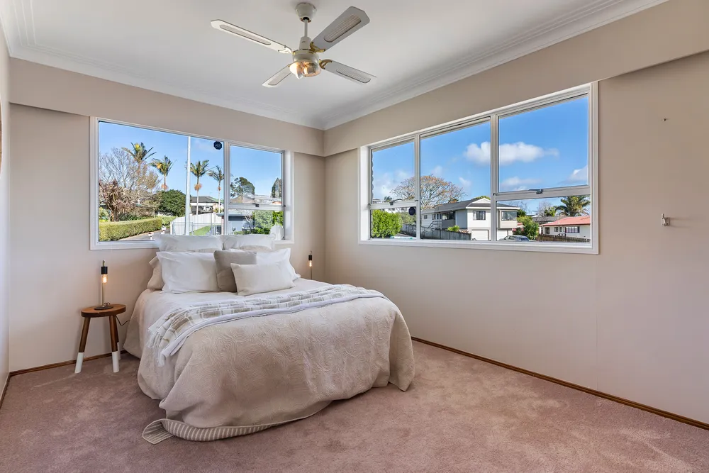 Photos of 42 Puriri Road