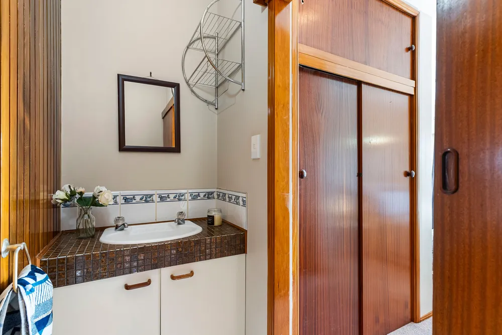 Photos of 42 Puriri Road