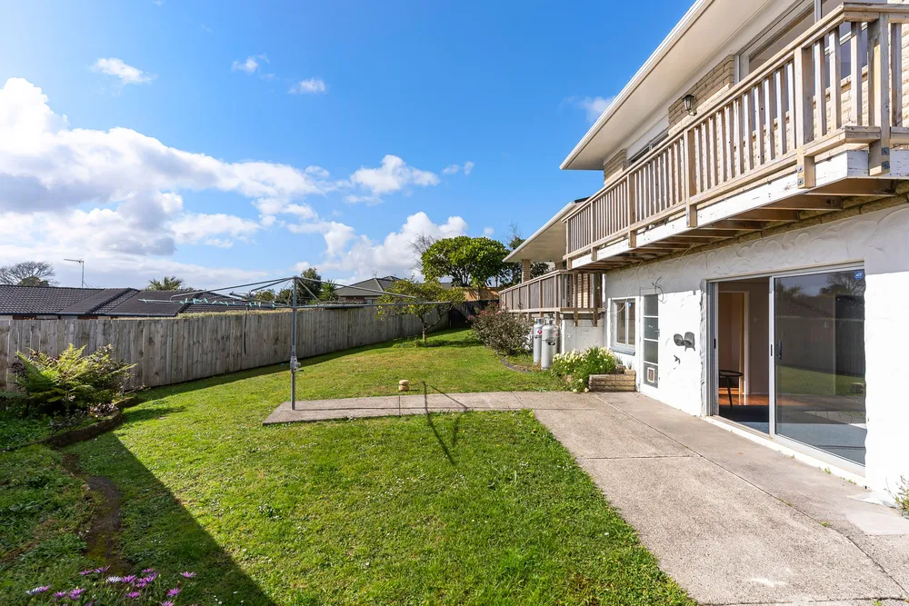 Photos of 42 Puriri Road