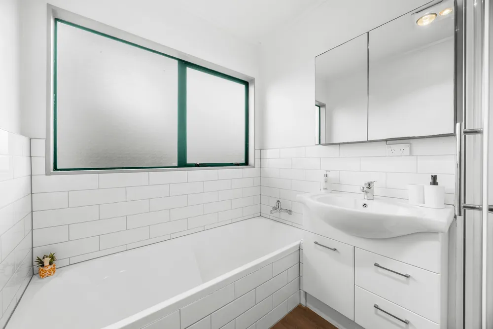 Photos of 2B Kay Road