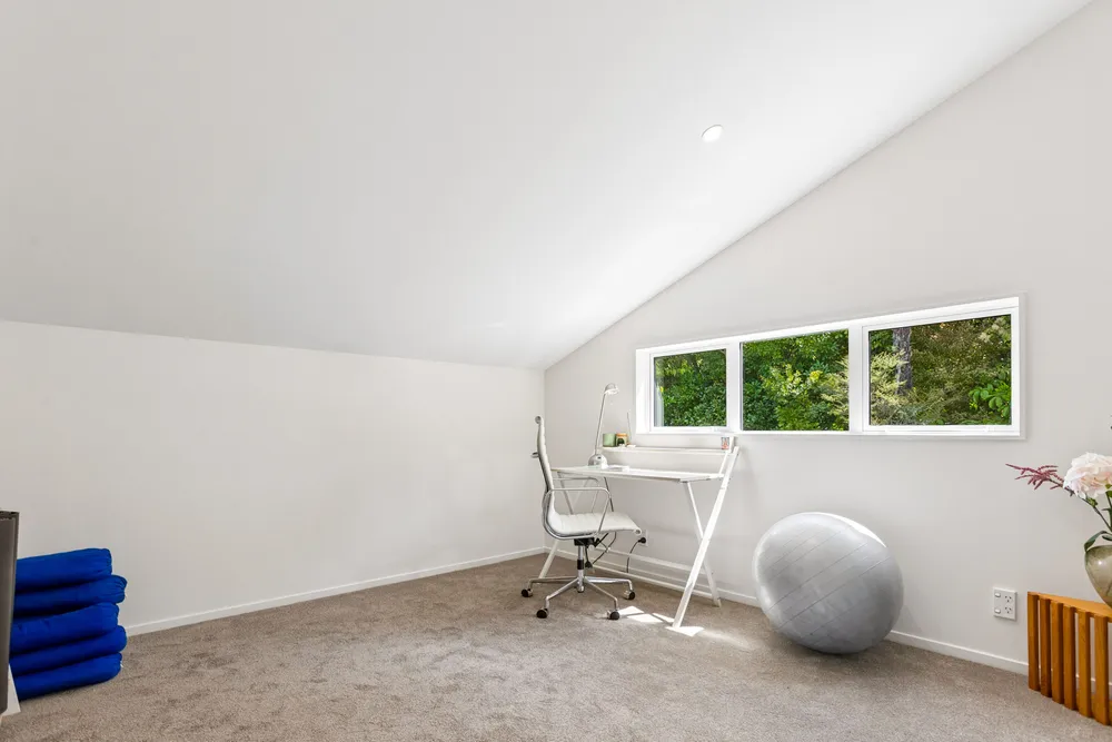 Photos of 514 South Titirangi Road