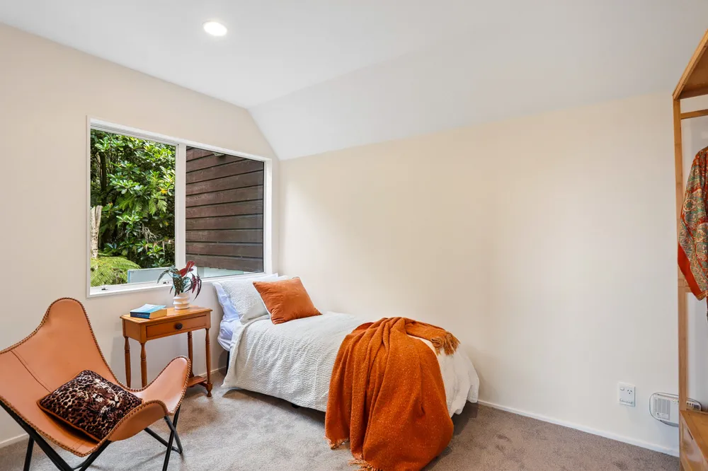 Photos of 514 South Titirangi Road