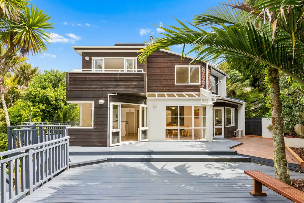 Photos of 514 South Titirangi Road