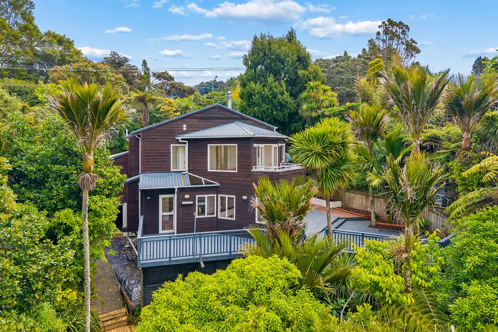 Photos of 514 South Titirangi Road