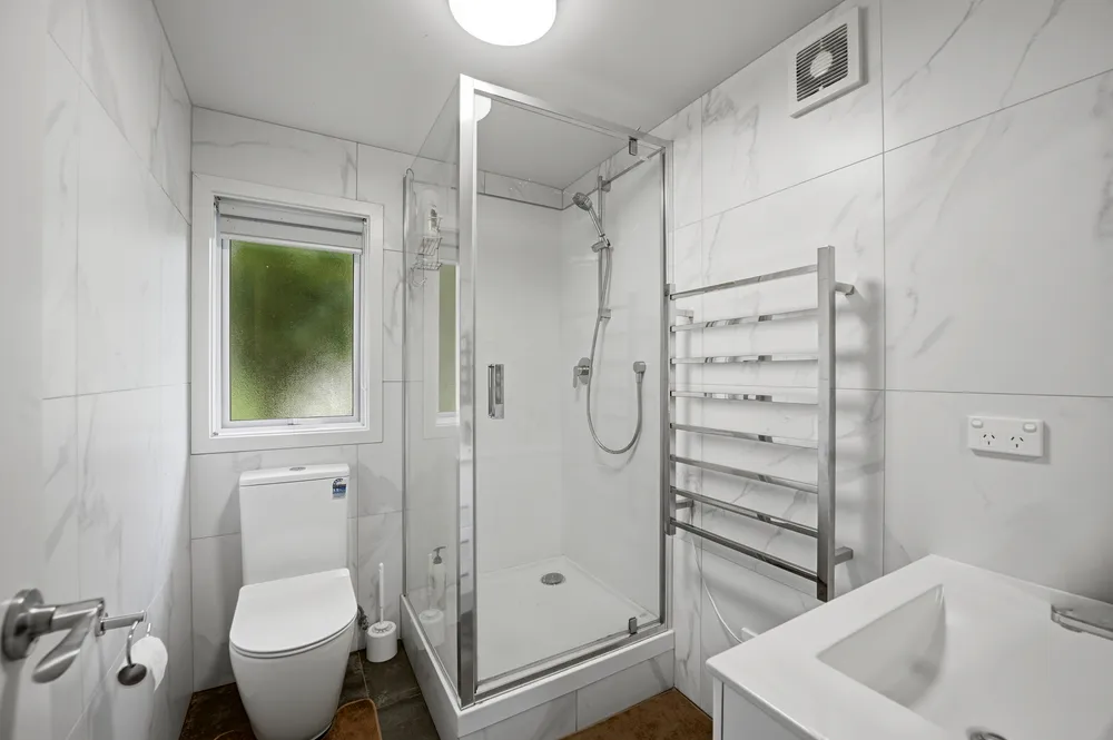 Photos of 115 Athena Drive