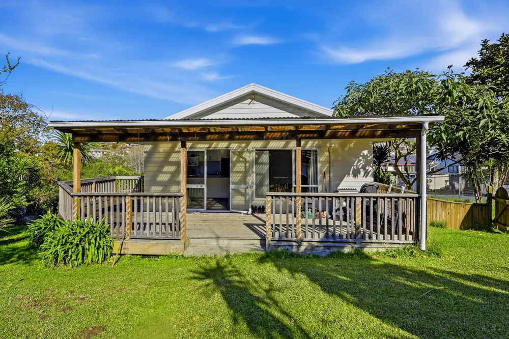 Photos of 115 Athena Drive