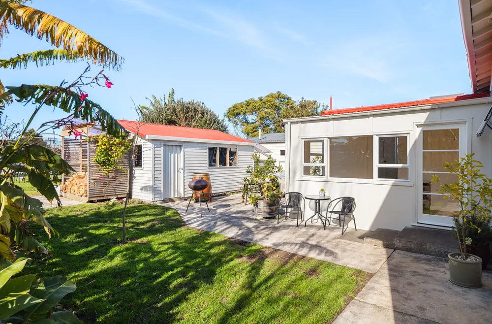 Photos of 54 Chalmers Road