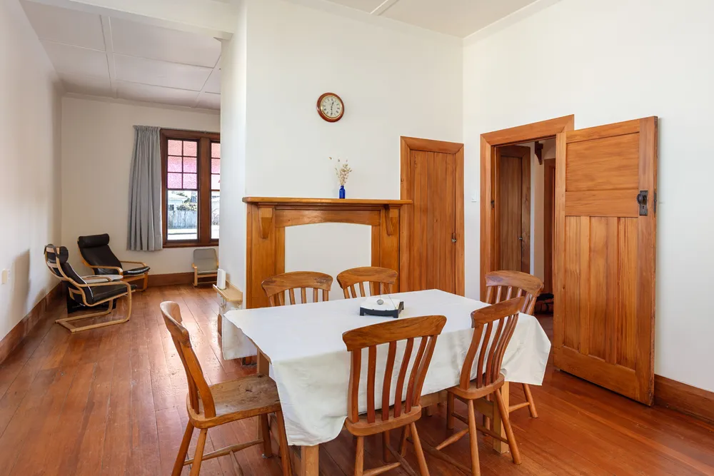 Photos of 54 Chalmers Road