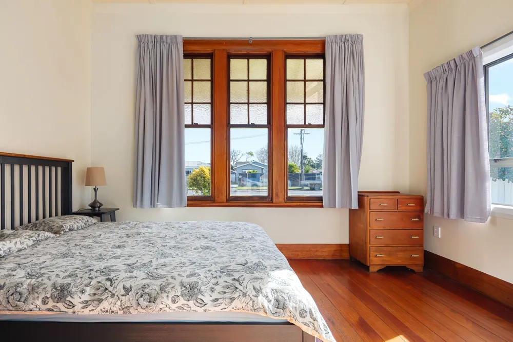 Photos of 54 Chalmers Road