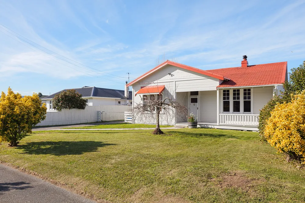 Photos of 54 Chalmers Road