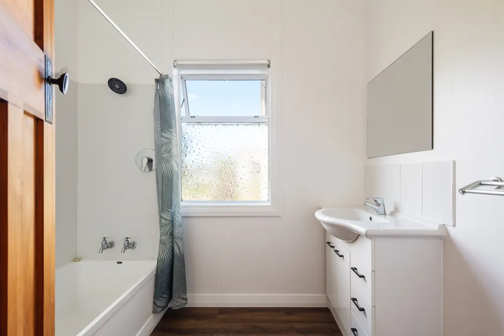 Photos of 54 Chalmers Road