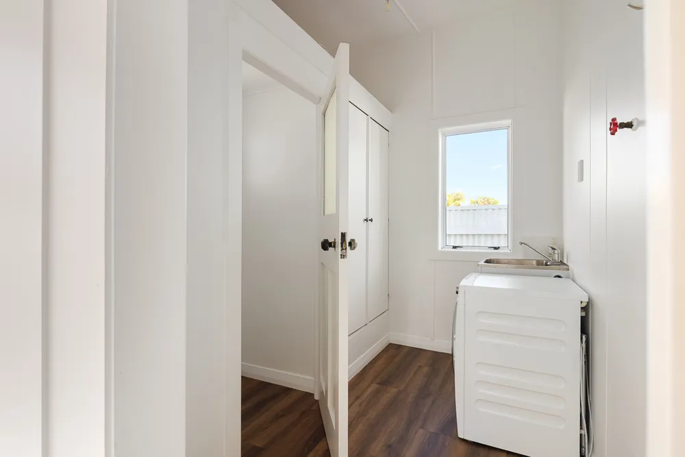 Photos of 54 Chalmers Road