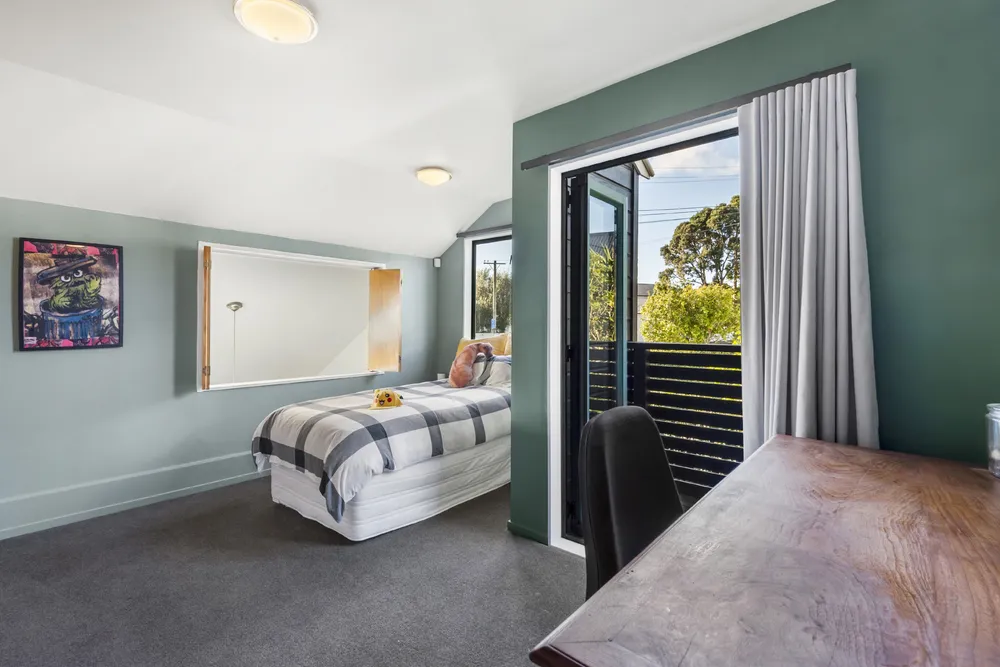 Photos of 54A Murdoch Road