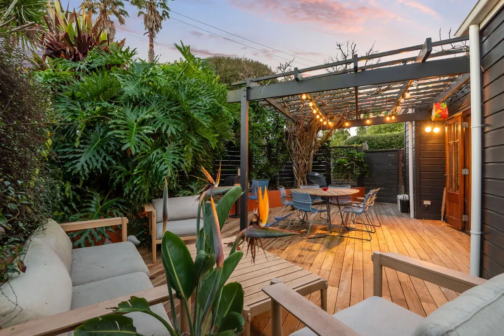 Photos of 54A Murdoch Road