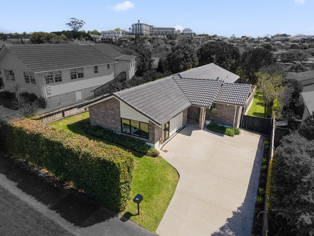 Photo of 45 Pembroke Crescent, Glendowie