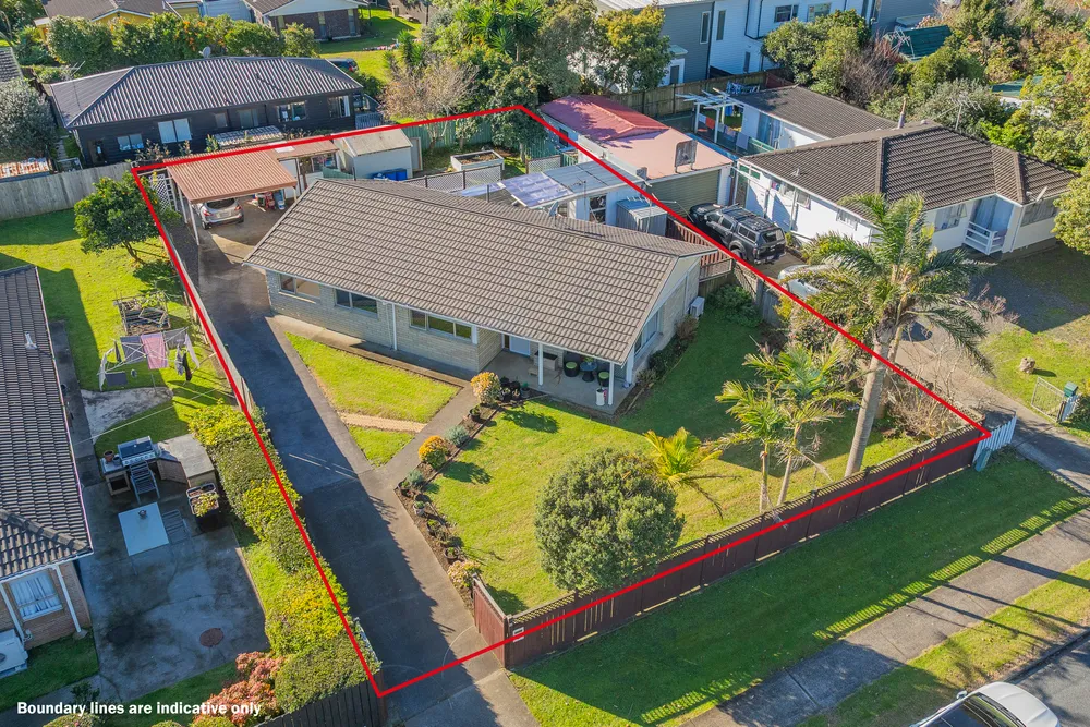 Photos of 21 Waimai Avenue