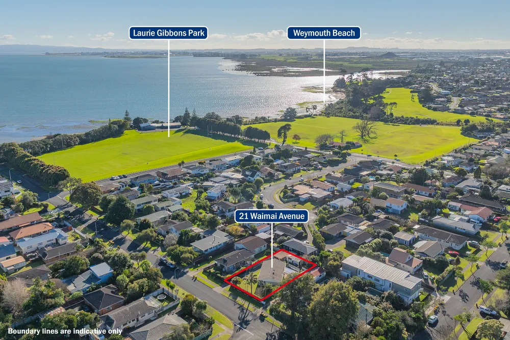Photos of 21 Waimai Avenue