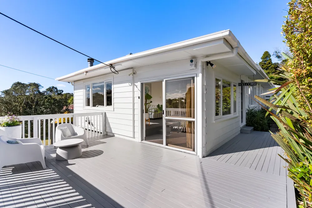 Photos of 93 Verran Road