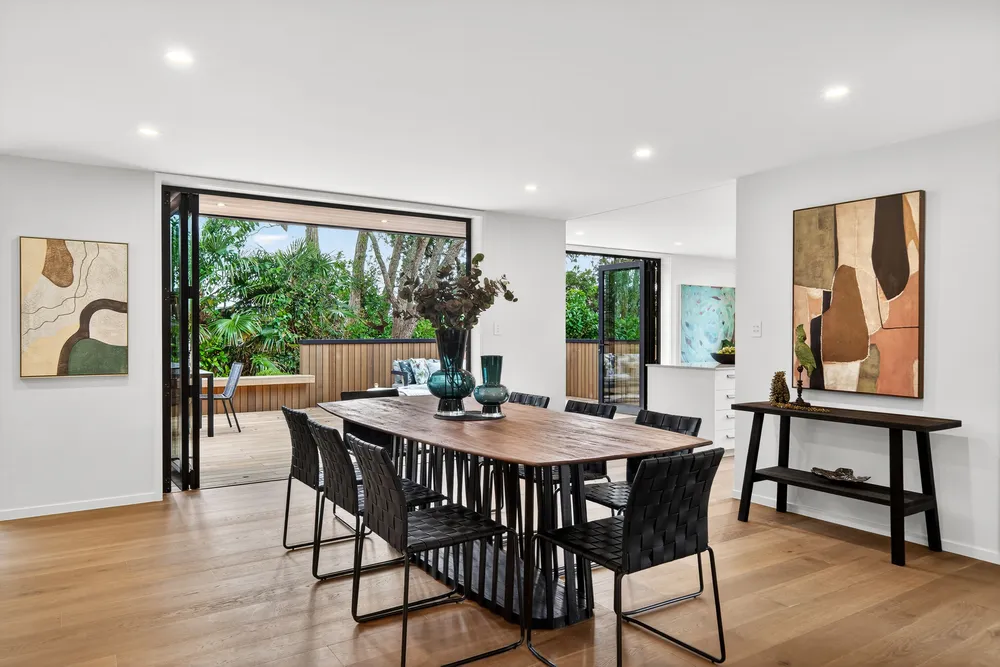 Photos of 22B Hampton Drive