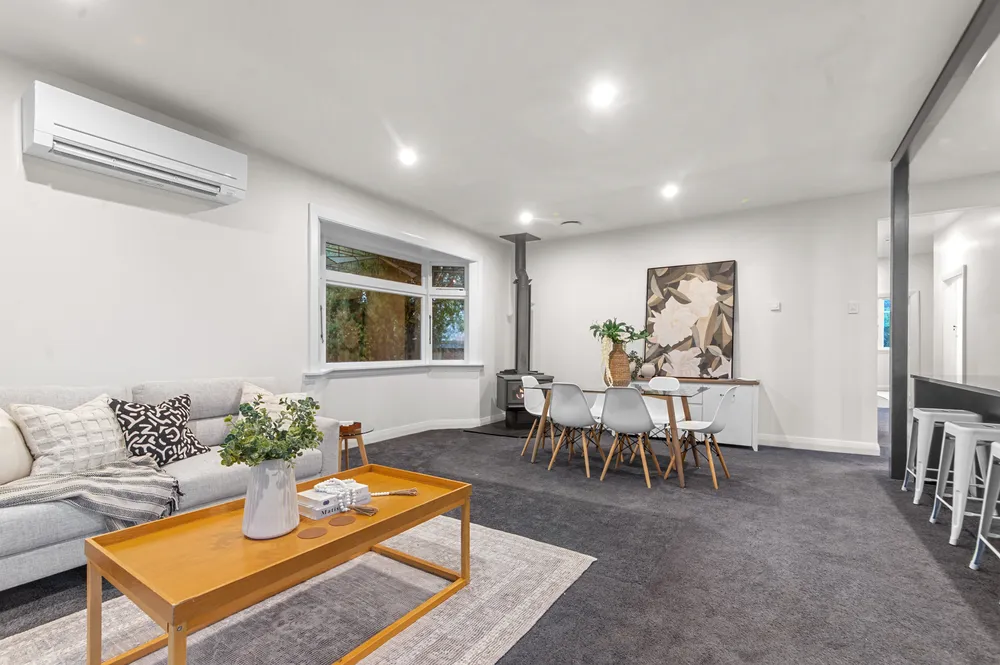 Photos of 6 Garnett Avenue