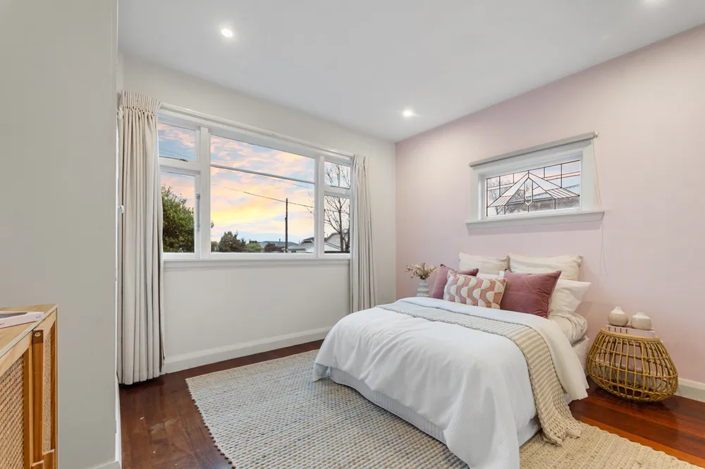 Photos of 6 Garnett Avenue