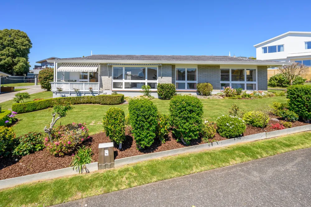 Photo of 16 Mahoe Street, Matua