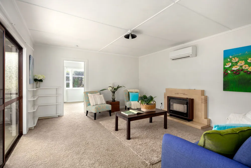 Photos of 26 Oak Street
