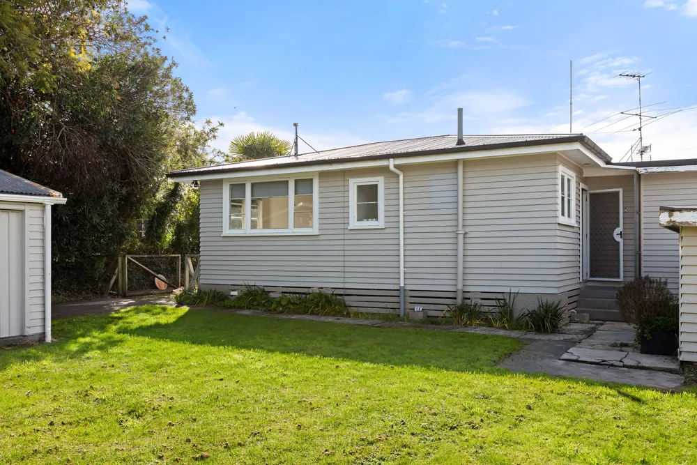 Photos of 26 Oak Street