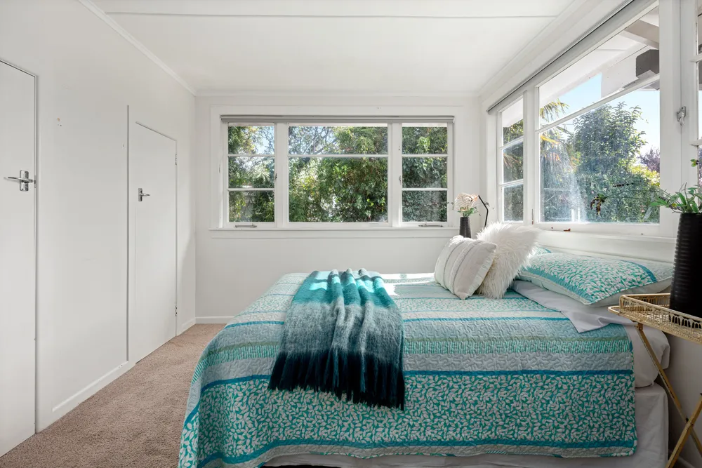 Photos of 26 Oak Street