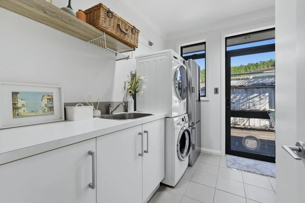 Photos of 2 Parnwell Place