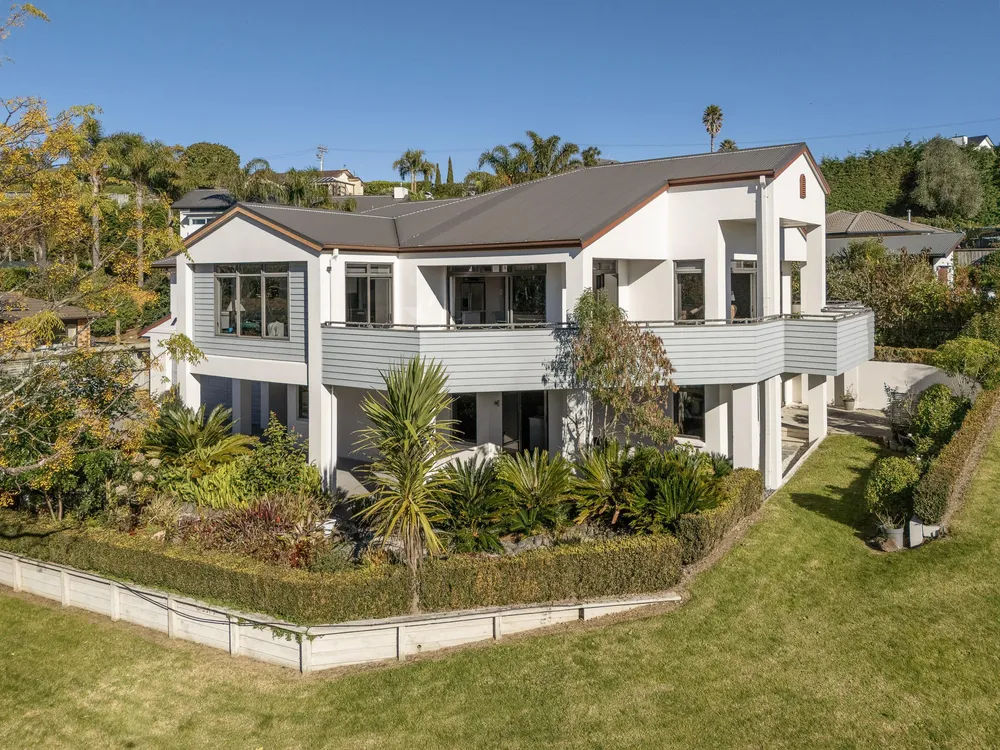 Photos of 2 Parnwell Place