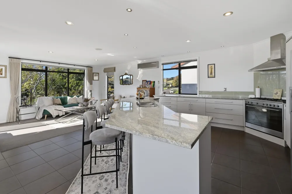 Photos of 2 Parnwell Place