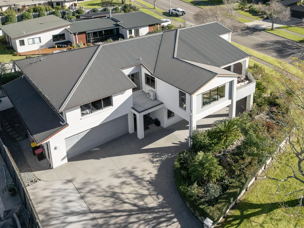 Photos of 2 Parnwell Place