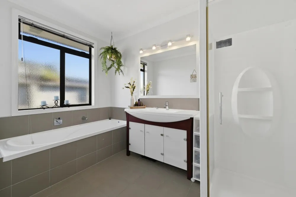 Photos of 2 Parnwell Place