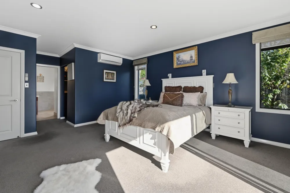 Photos of 2 Parnwell Place