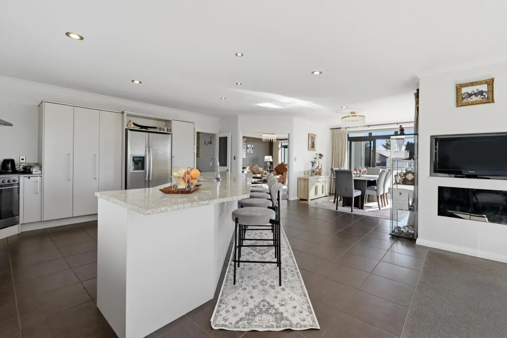 Photos of 2 Parnwell Place