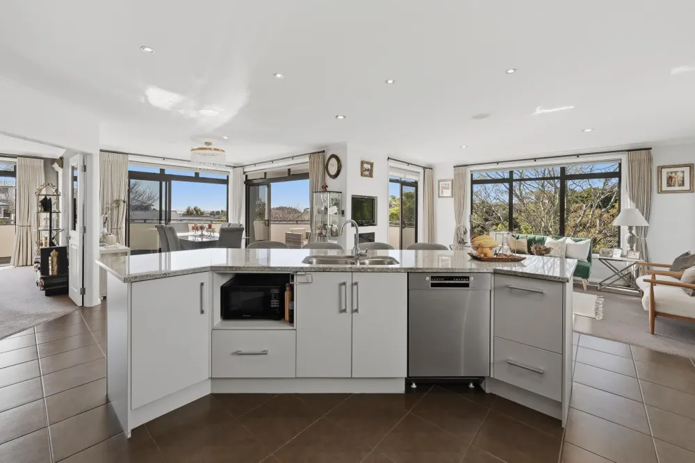 Photos of 2 Parnwell Place