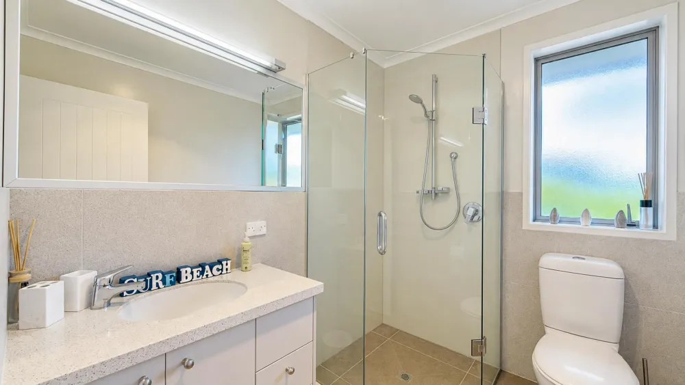 Photos of 435 Mangatawhiri Road
