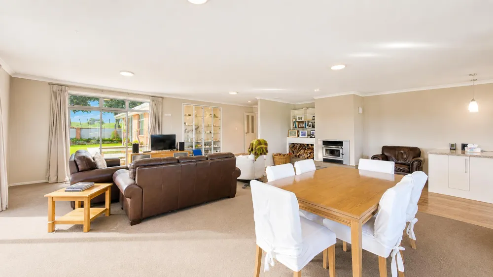 Photos of 435 Mangatawhiri Road