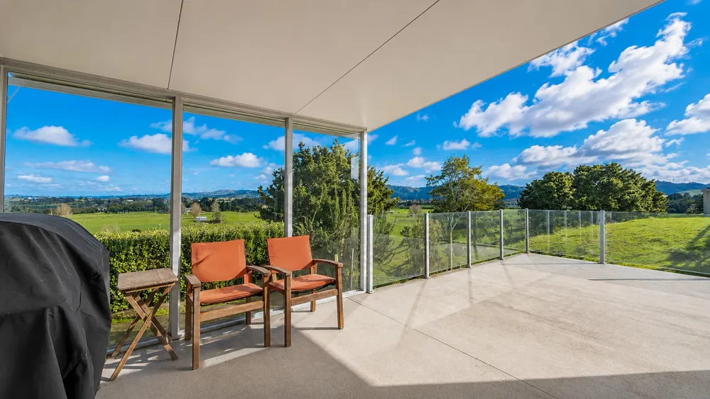 Photos of 435 Mangatawhiri Road